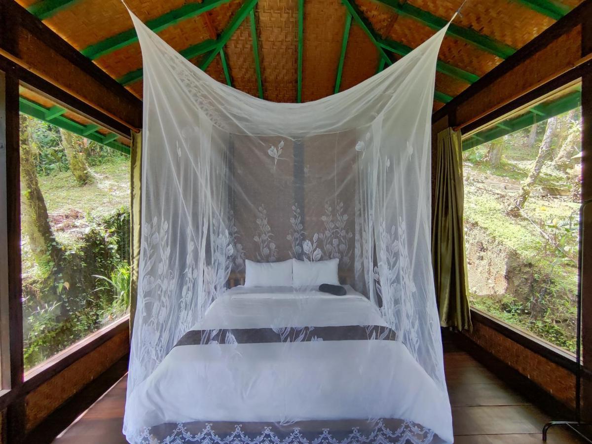 Rimba Eco Resort Tomohon Exterior photo